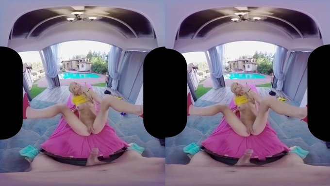 Kenzie Reeves Ile Bebekler Dünyasında Kaybolun